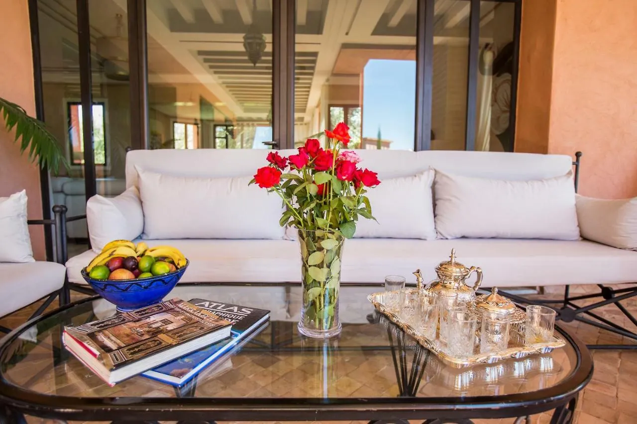 Villa Koutoubia, Jardin Luxuriant, Piscine Et Spa 마라케시 0*,  모로코