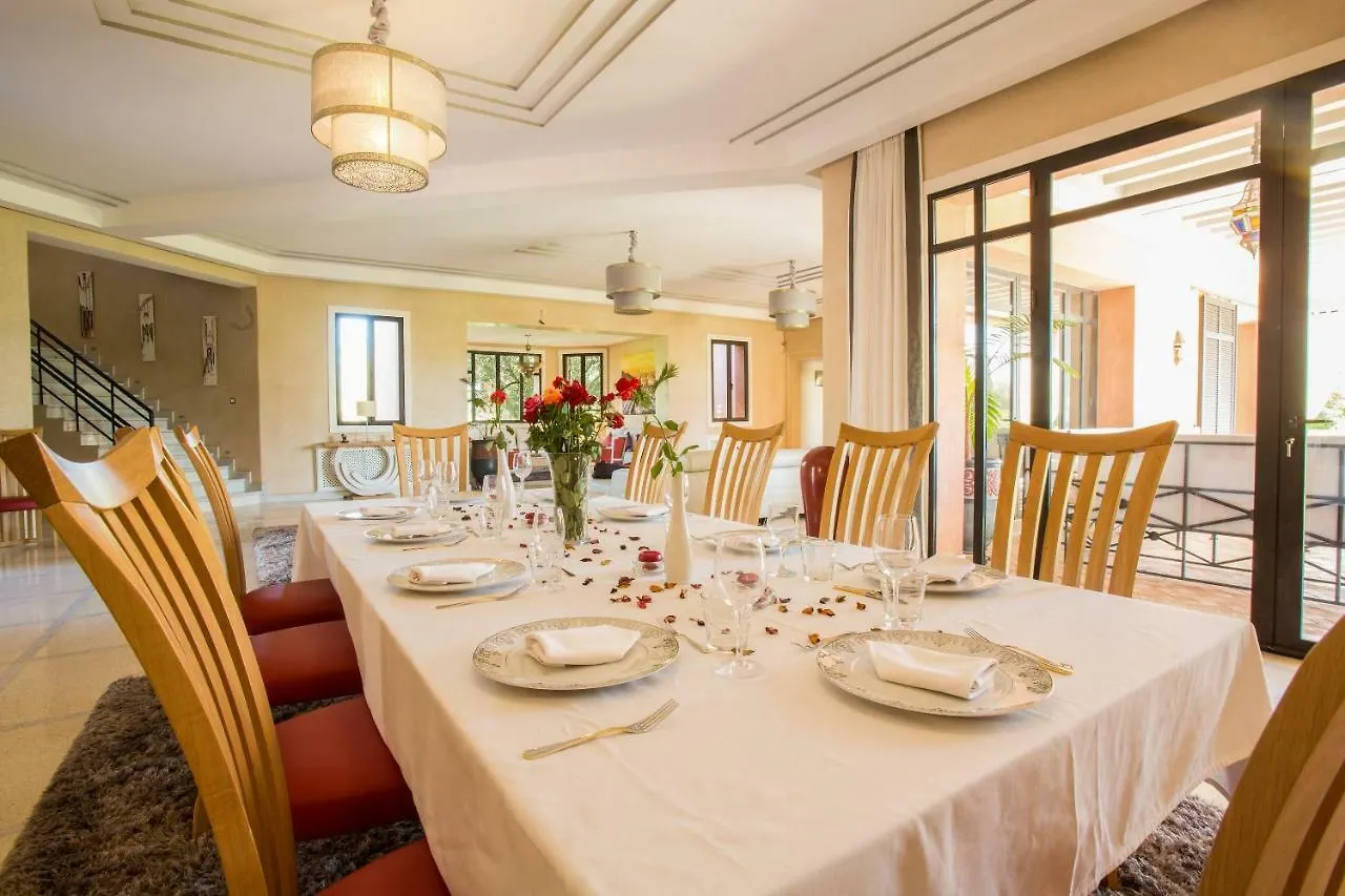 Villa Koutoubia, Jardin Luxuriant, Piscine Et Spa 마라케시 0*,