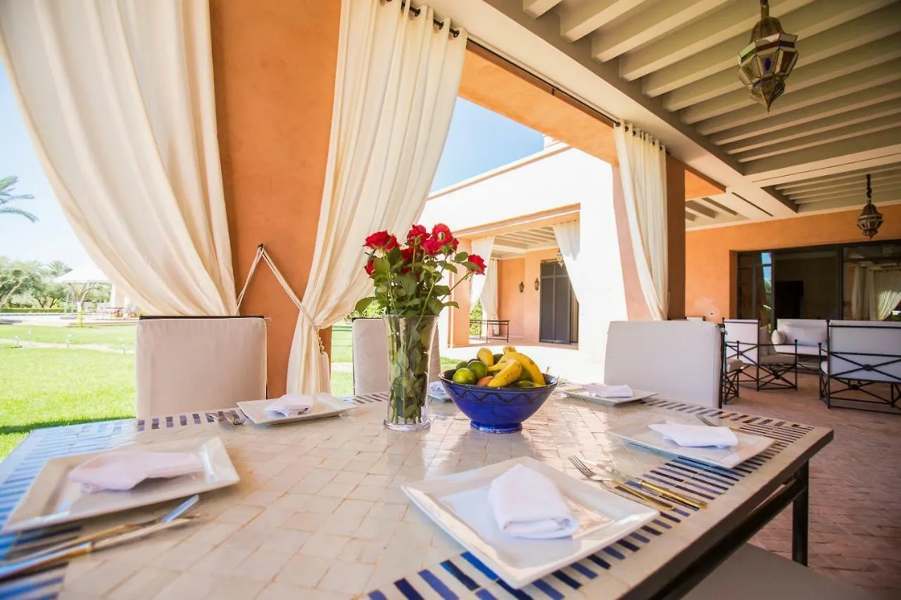 Villa Koutoubia, Jardin Luxuriant, Piscine Et Spa 마라케시