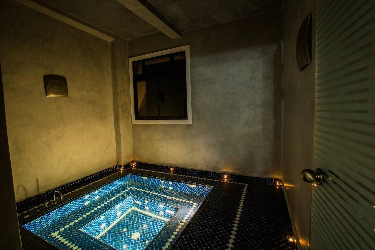 Villa Koutoubia, Jardin Luxuriant, Piscine Et Spa 마라케시