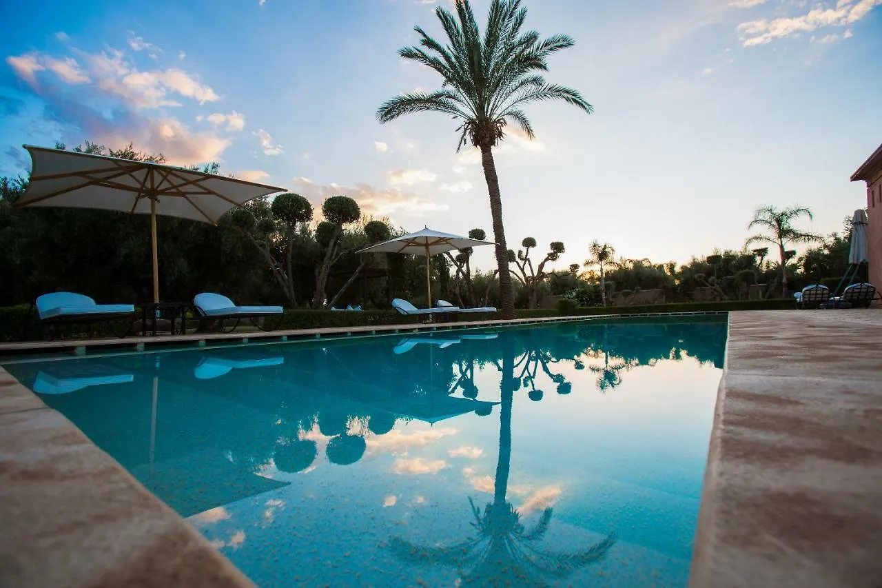 Villa Koutoubia, Jardin Luxuriant, Piscine Et Spa 마라케시