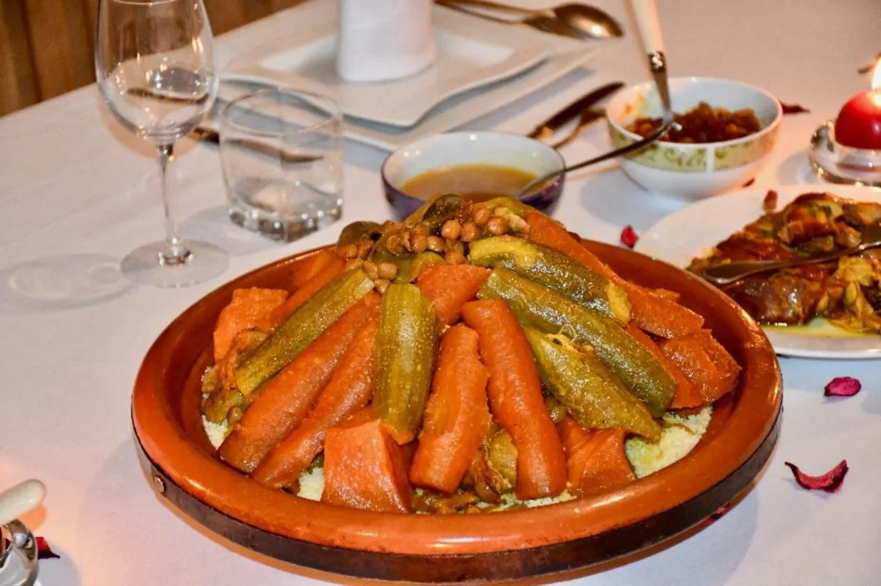 Villa Koutoubia, Jardin Luxuriant, Piscine Et Spa 마라케시