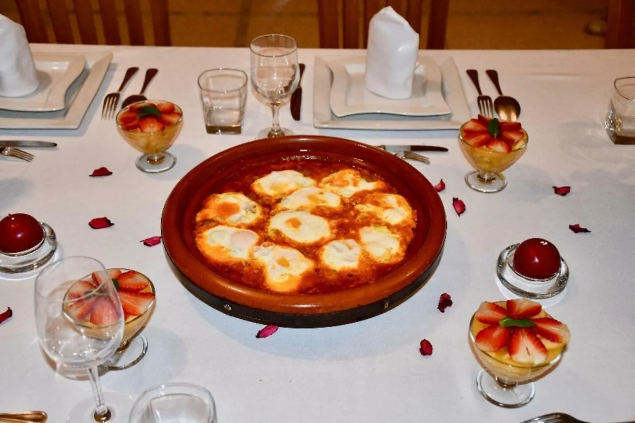 Villa Koutoubia, Jardin Luxuriant, Piscine Et Spa 마라케시